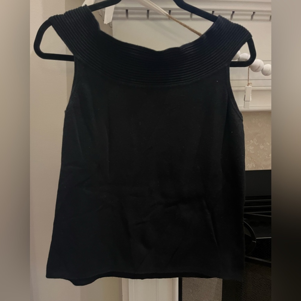Black top - size L